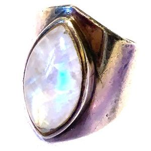 Silver 925 Ring with Moon Stone. Marquise style 5